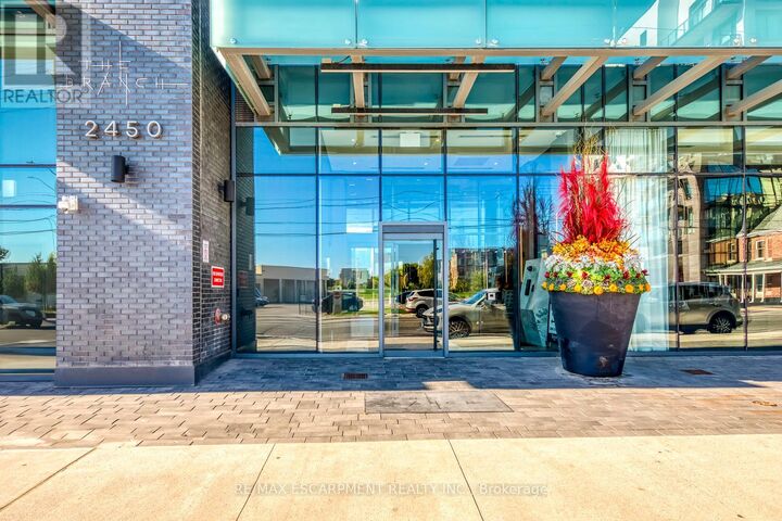 Property Photo:  2450 Old Bronte Road 112  ON L6M 5P6 