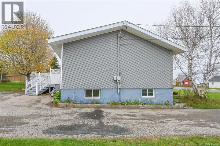 Property Photo: 286 Saint-Pierre E. Boulevard NB E1W 1B5