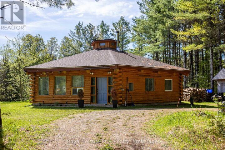 Property Photo: 776318 Highway 10 ON N0H 1C0