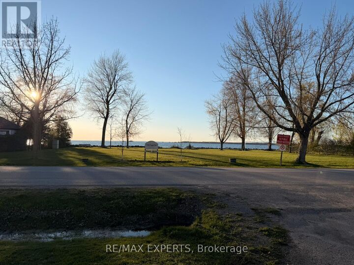 Property Photo:  155 Woodfield Drive  ON L0E 1N0 
