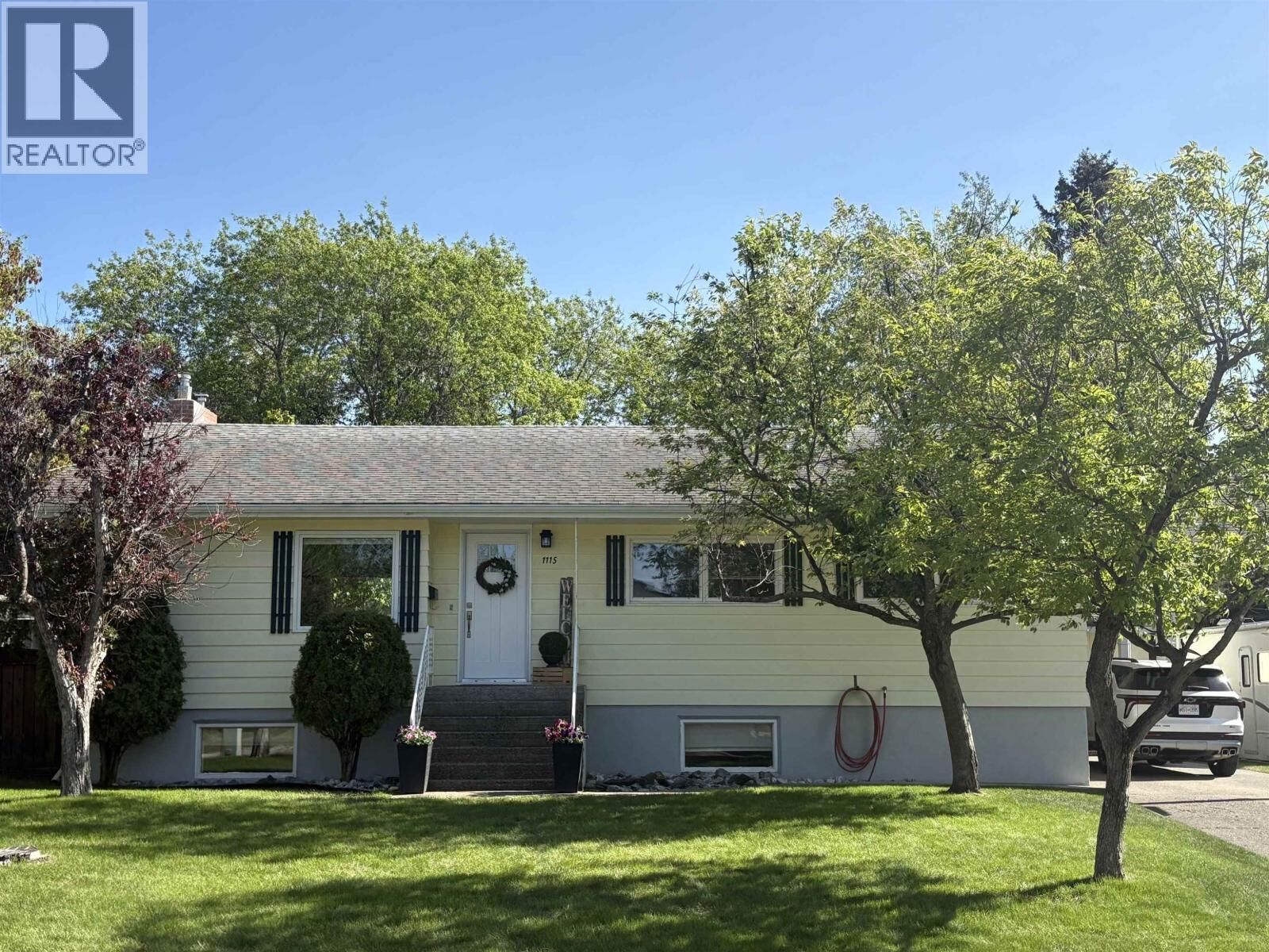 Property Photo: 1115 McGregor Avenue BC V2M 4A8
