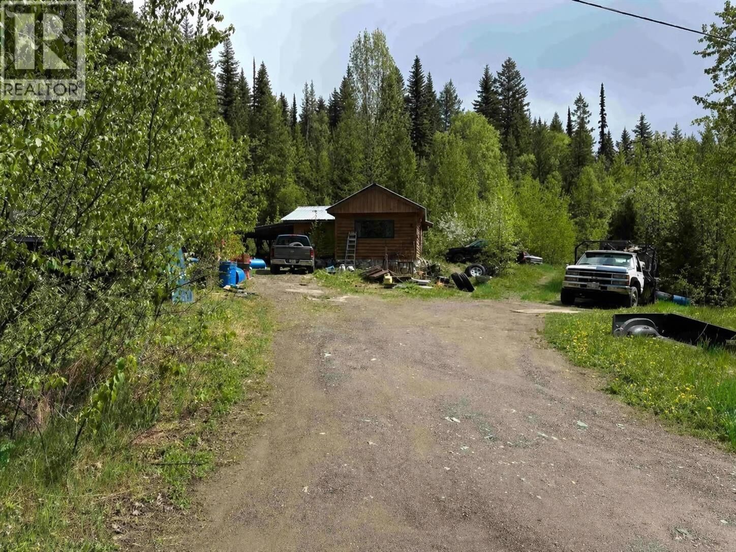 Property Photo: 6348 Rosette Lake Road BC V0L 1N0