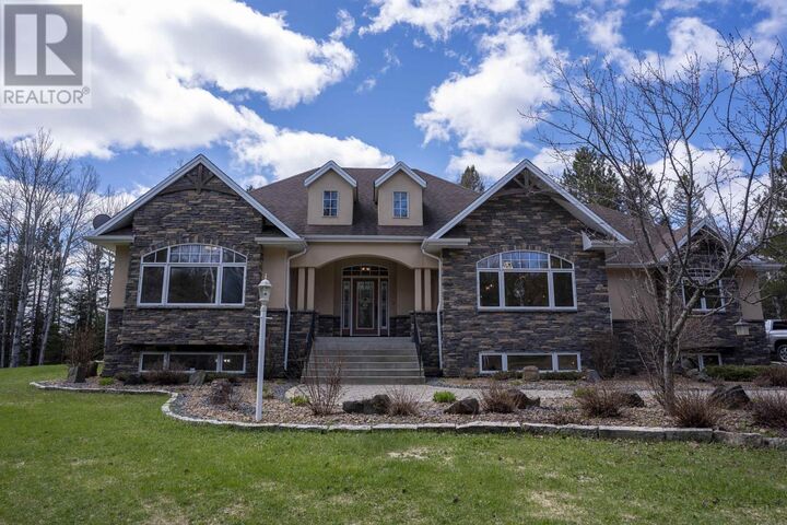 Property Photo:  791 Hilldale Rd  ON P7G 1Z9 