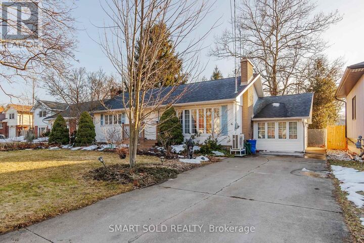 Property Photo: 18 Marlene Drive ON L2T 3E8