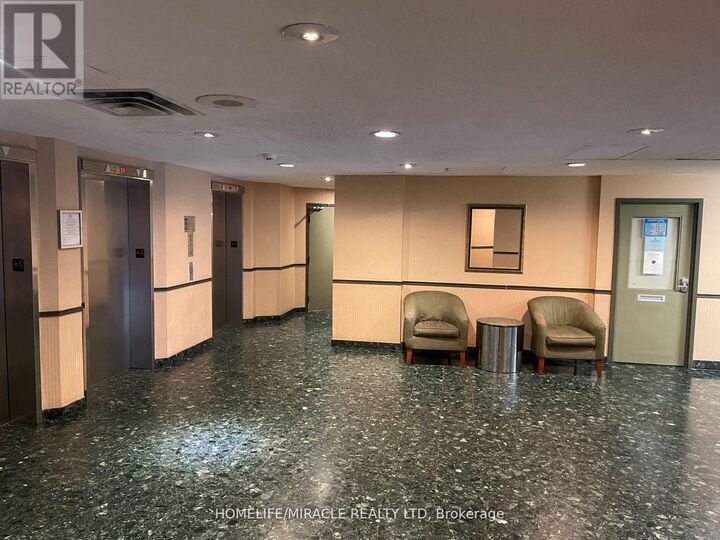 Property Photo:  4185 Shipp Drive 119  ON L4Z 2Y8 