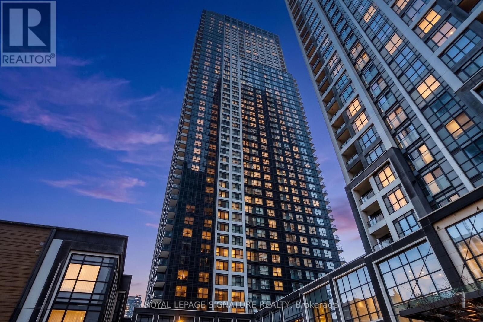 Property Photo: 5 Mabelle Avenue 3130 ON M9A 4Y1