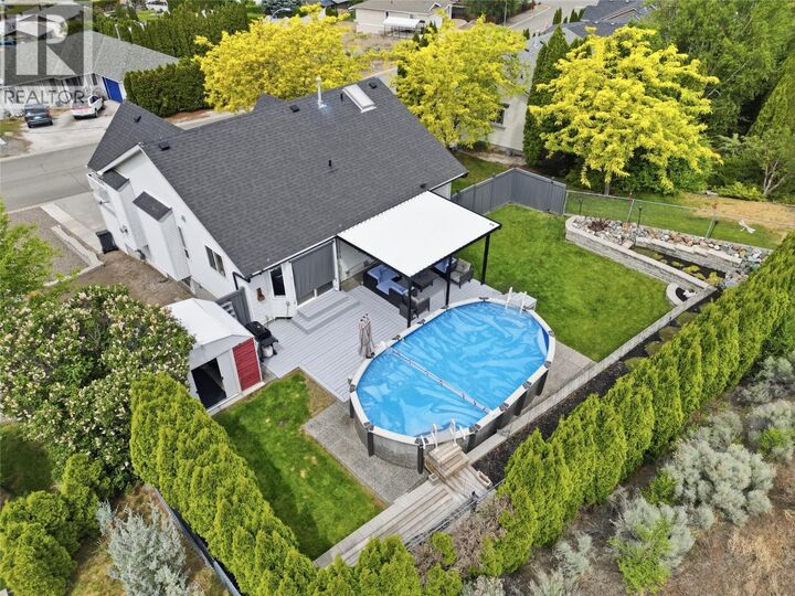 Property Photo:  1229 Vista Heights Drive  BC V0K 1A0 
