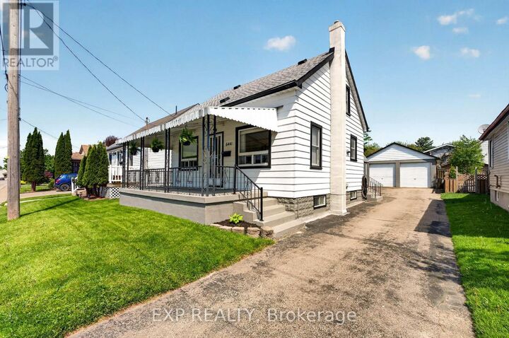 Property Photo:  6441 Monroe Street  ON L2G 2G9 