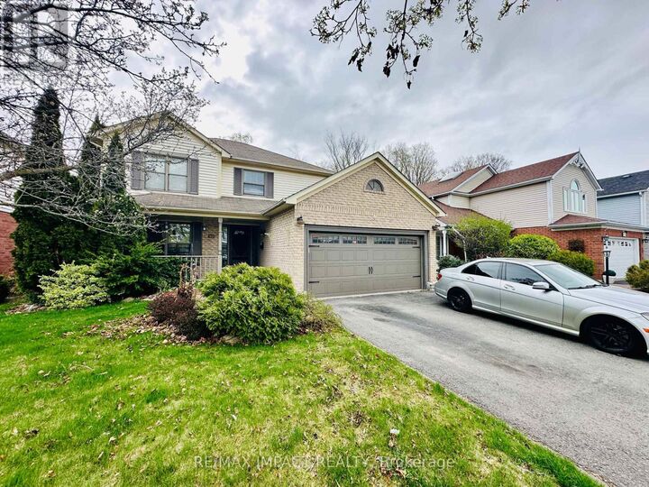 Property Photo:  470 Safari Drive  ON L1K 1B6 