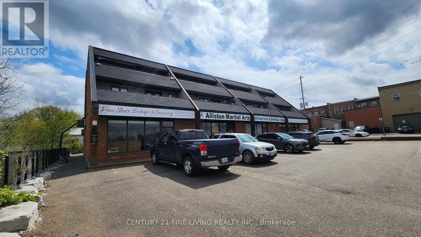 Property Photo: 19 Church Street North ON L9R 1L6