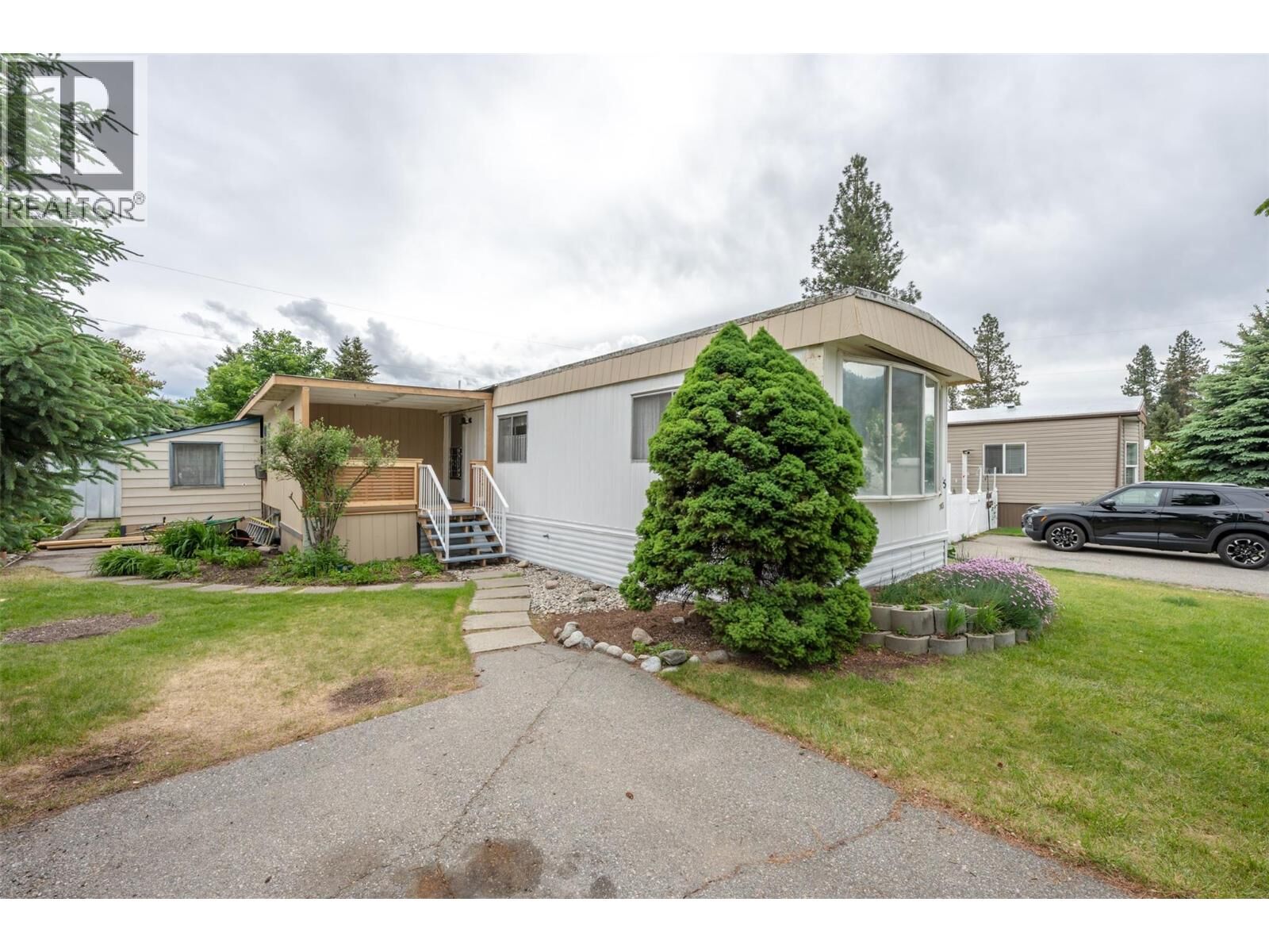 Property Photo: 4505 McLean Creek Road C25 BC V0H 1R1