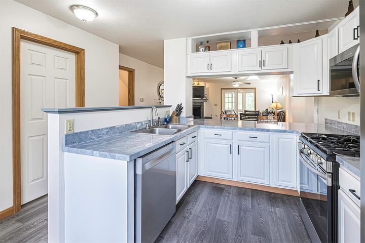 Property Photo:  4127 Wood Hills Drive  PA 16510 