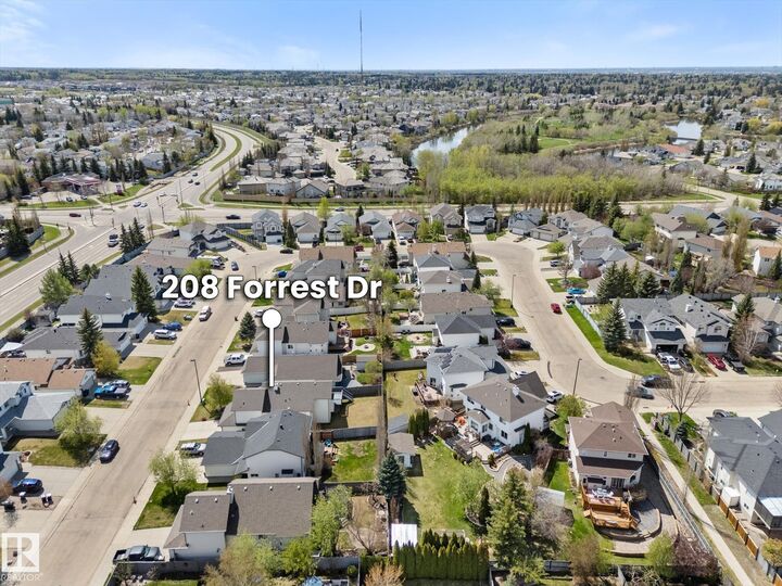 Property Photo:  208 Forrest Drive  AB T8A 6A9 