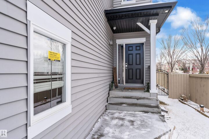 Property Photo:  6159 12 Avenue SW  AB T6X 0M5 