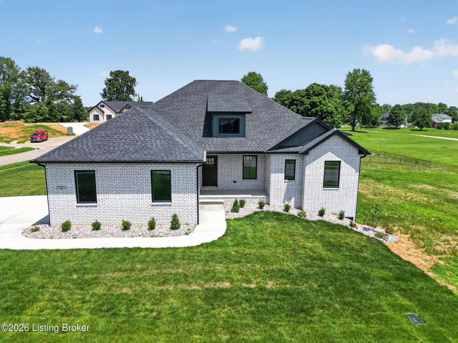 Property Photo: 98 Shepherds Way KY 40162