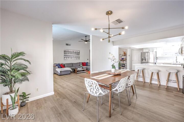 Property Photo: 1108 Pagosa Way NV 89128