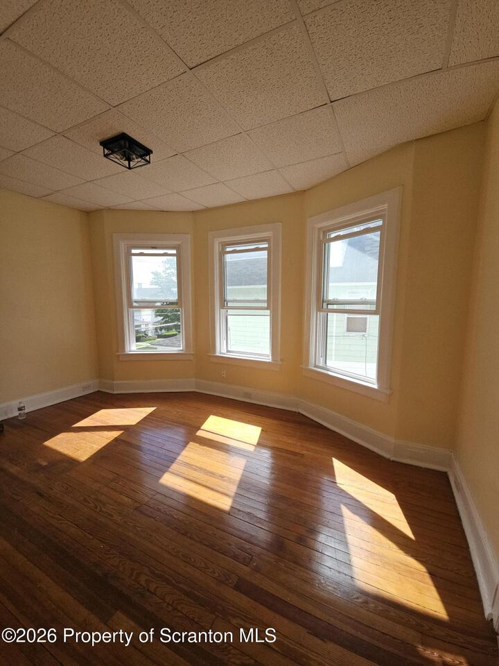Property Photo:  1327 Oram Street 2  PA 18504 