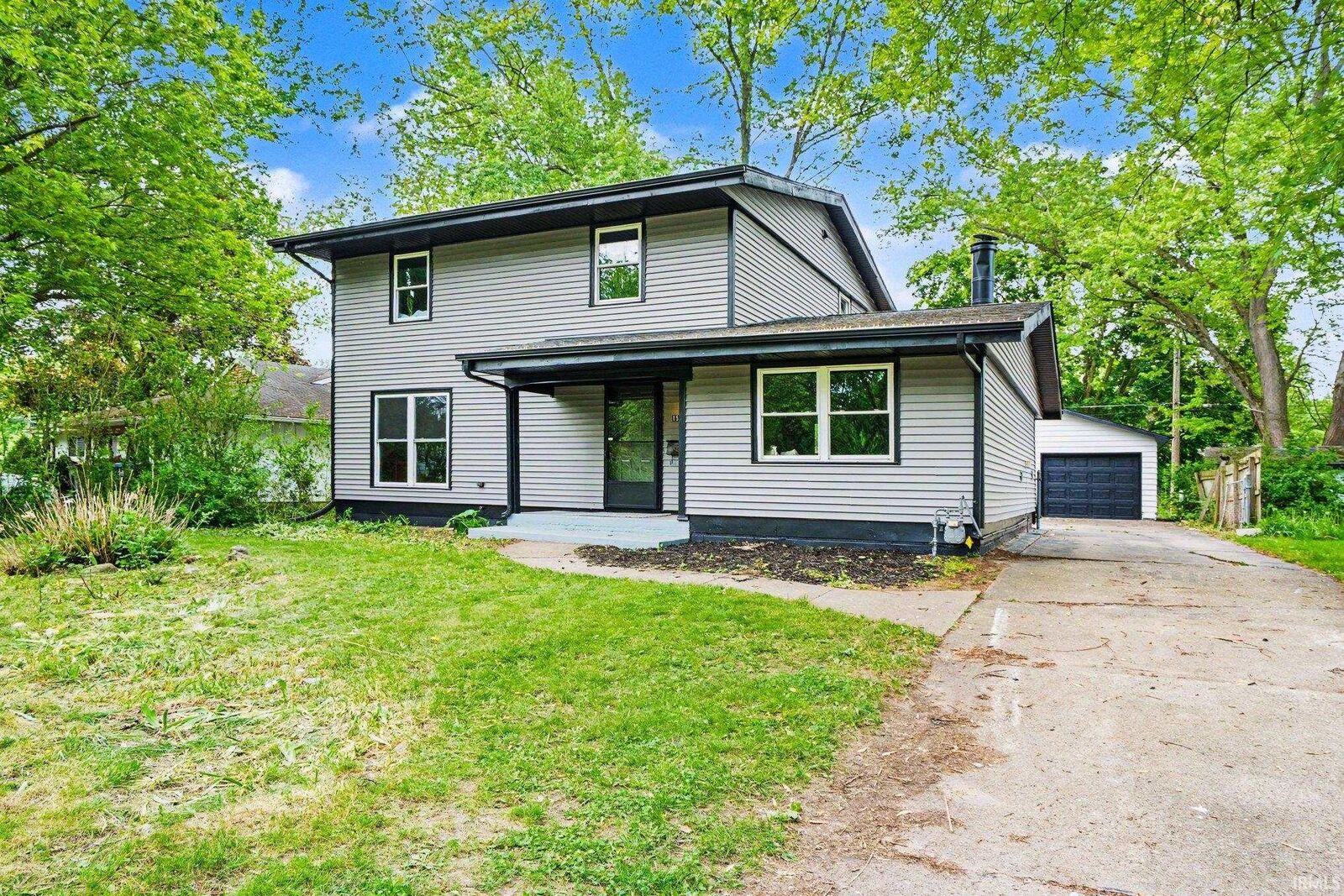 Property Photo:  1502 Hickory Place  IN 46526-2242 