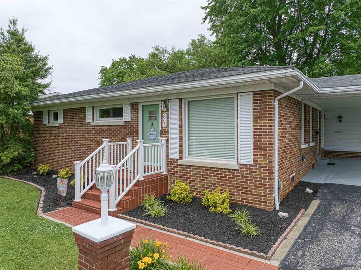 Property Photo: 861 N Helfrich Avenue IN 47720