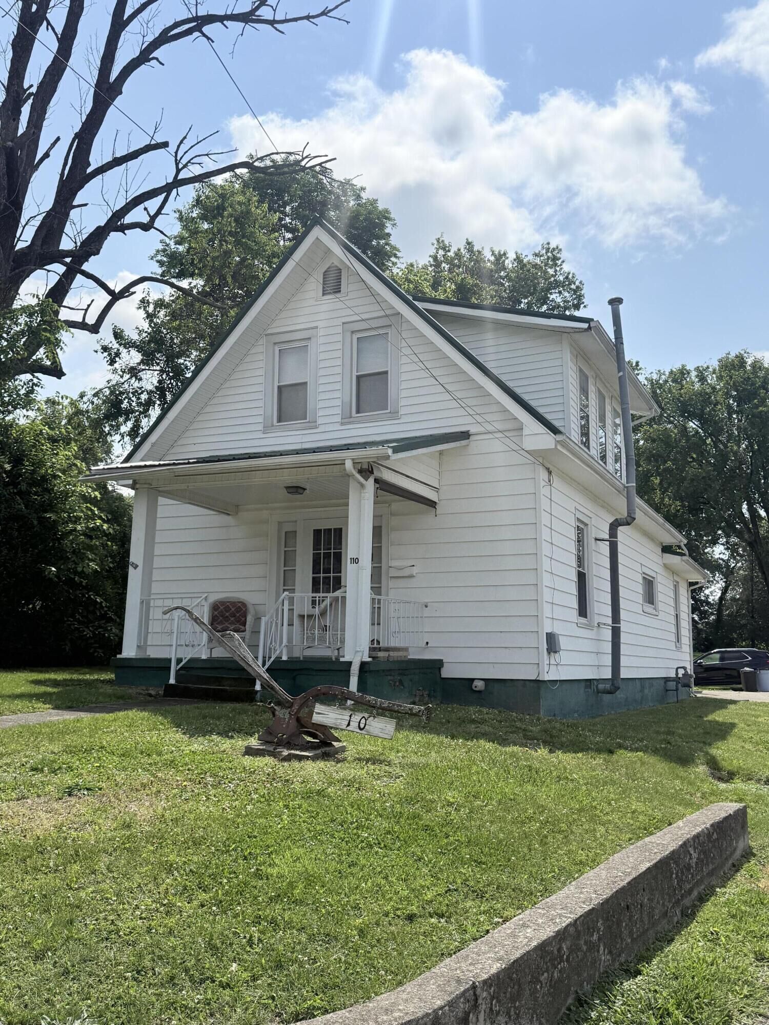 Property Photo:  110 Estill Avenue  KY 40336 