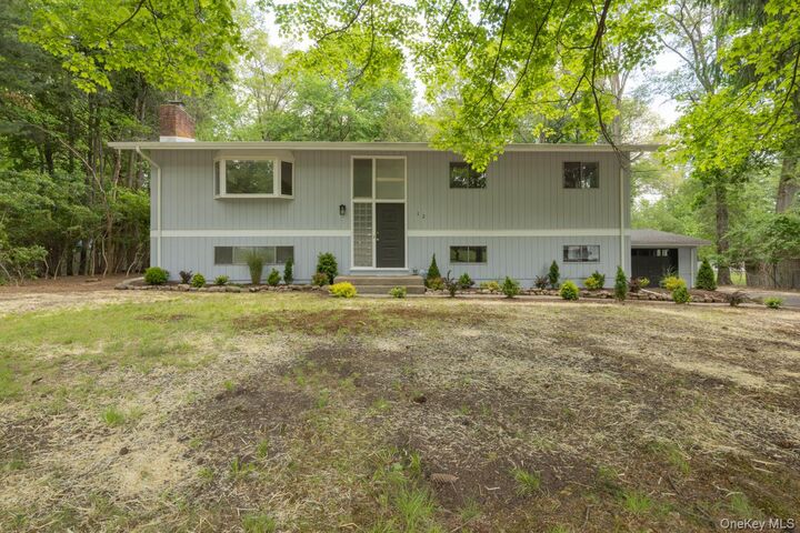 Property Photo:  12 Dale Road  NY 10952 