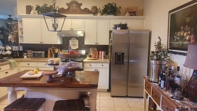 Property Photo: 30114 Emmetts Court FL 33543