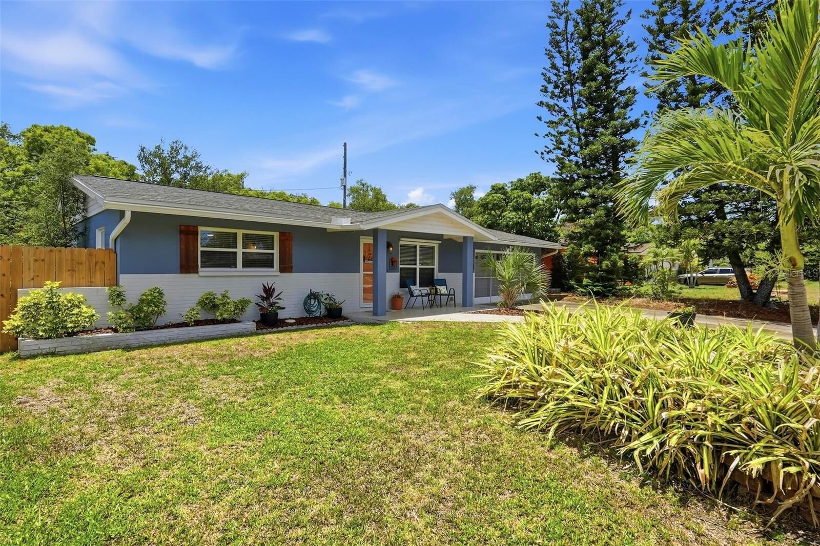 Property Photo:  11626 75th Avenue  FL 33772 