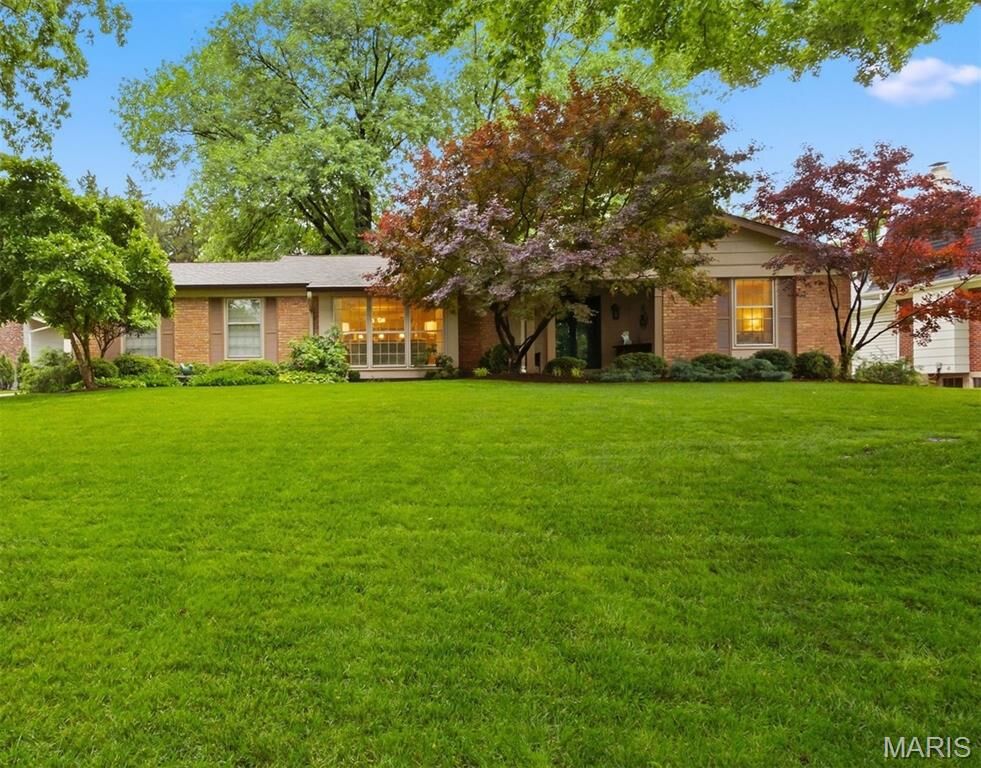 Property Photo:  12632 Villa Hill Lane  MO 63141 