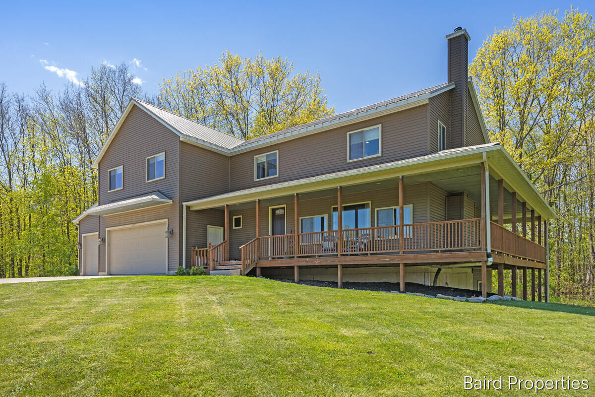 Property Photo:  197 Leonard Street NW  MI 49534 