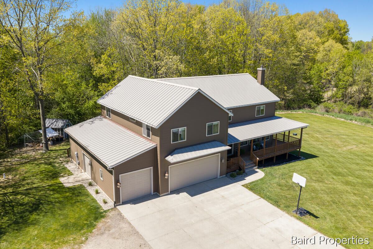 Property Photo:  197 Leonard Street NW  MI 49534 