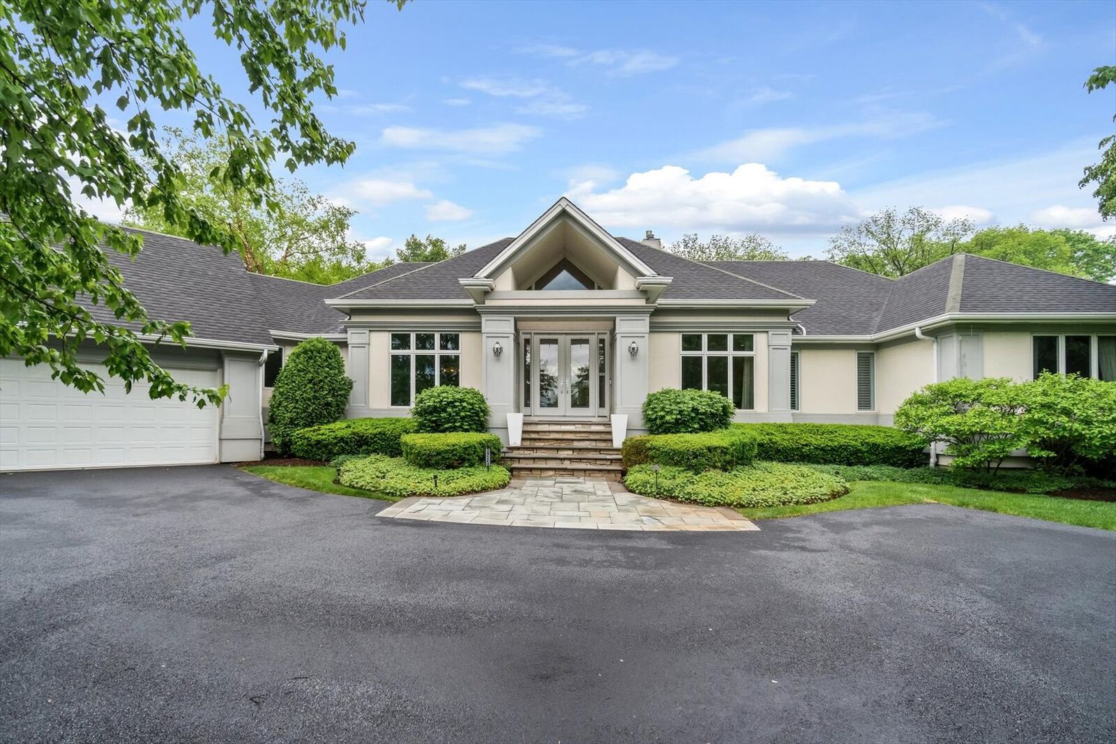 Property Photo:  3N248 Campton Wood Drive  IL 60119 