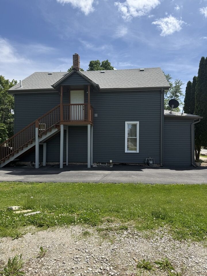 Property Photo:  204 Iowa Avenue  IL 60433 