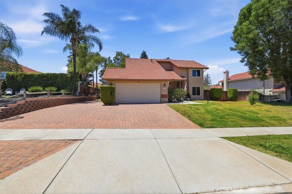 Property Photo:  210 Jesse Way  CA 92374 