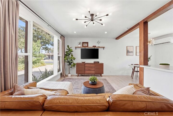 Property Photo:  2157 Gale Avenue  CA 90810 