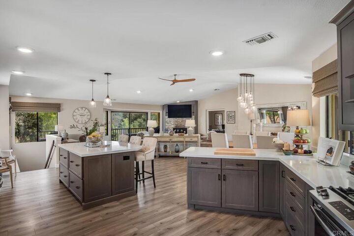Property Photo:  2103 Margarita Glen  CA 92028 