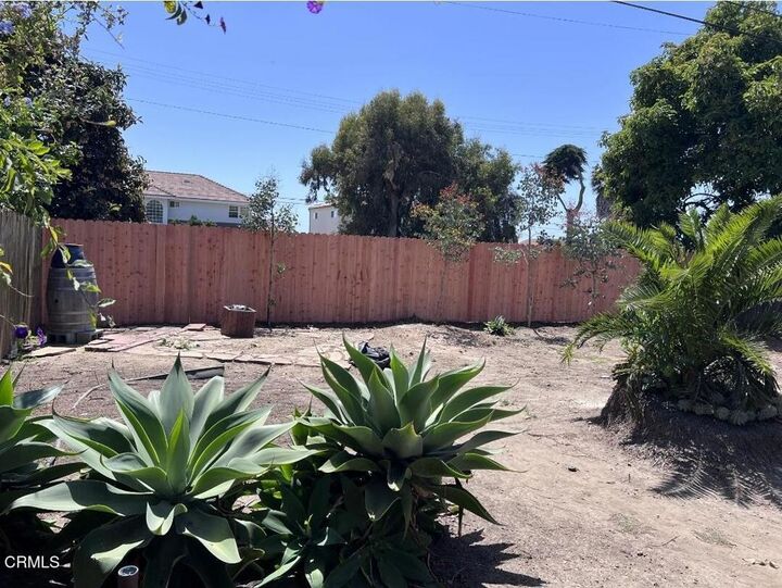 Property Photo:  2104 Channel Drive  CA 93001 