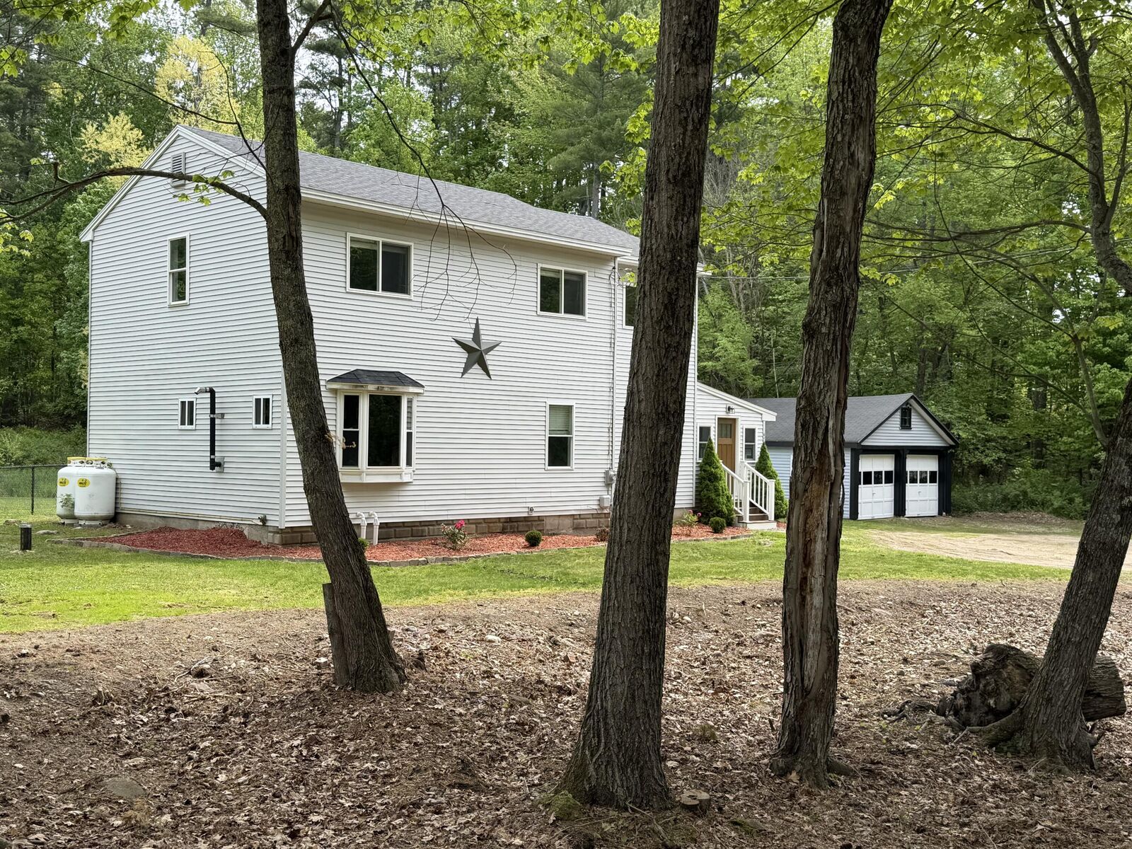 Property Photo:  472 School Street  ME 04073 