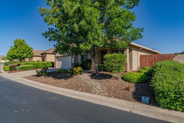 Property Photo:  130 Golden Leaf Court  CA 95252 