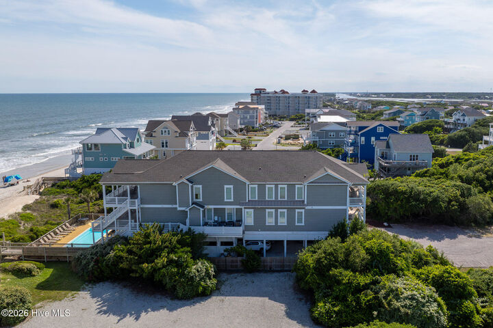 Property Photo:  2068 New River Inlet Road  NC 28460 