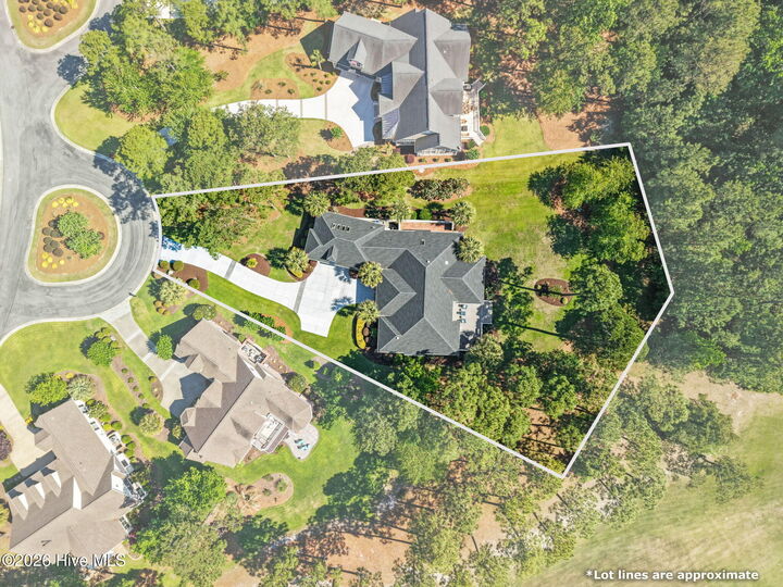 Property Photo: 585 Westchester Place SW NC 28469