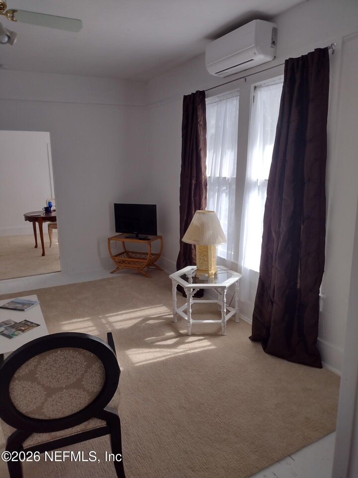 Property Photo:  209 S 4th Street Apt 4  FL 32177 
