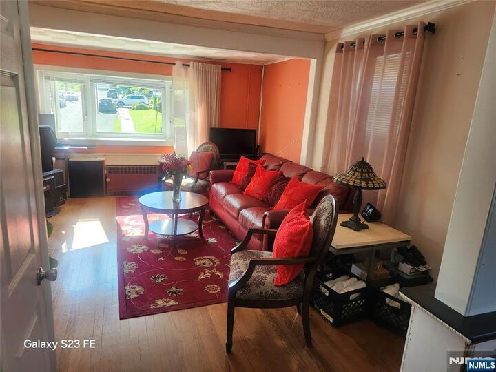 Property Photo:  75 Franklin Avenue  NJ 07621 