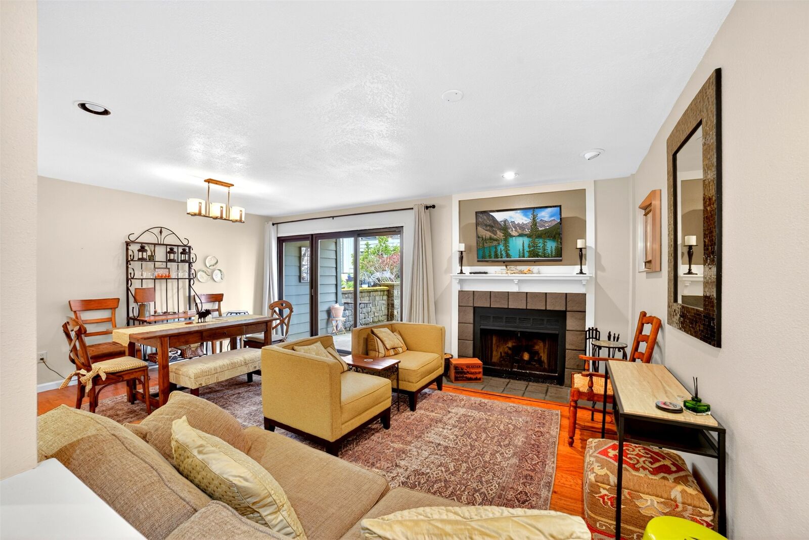 Property Photo:  270 Bridge Street Qc1-103  MT 59911 