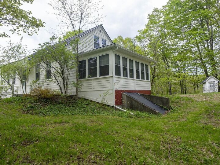 Property Photo:  8913 County Road  VT 05648 