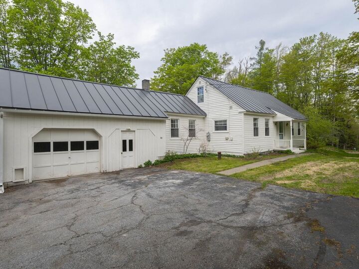 Property Photo: 8913 County Road VT 05648