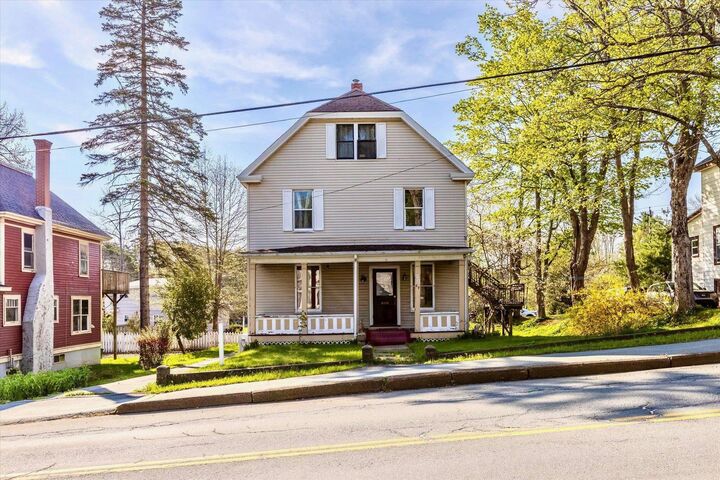 99 Dufferin Street — photo 1