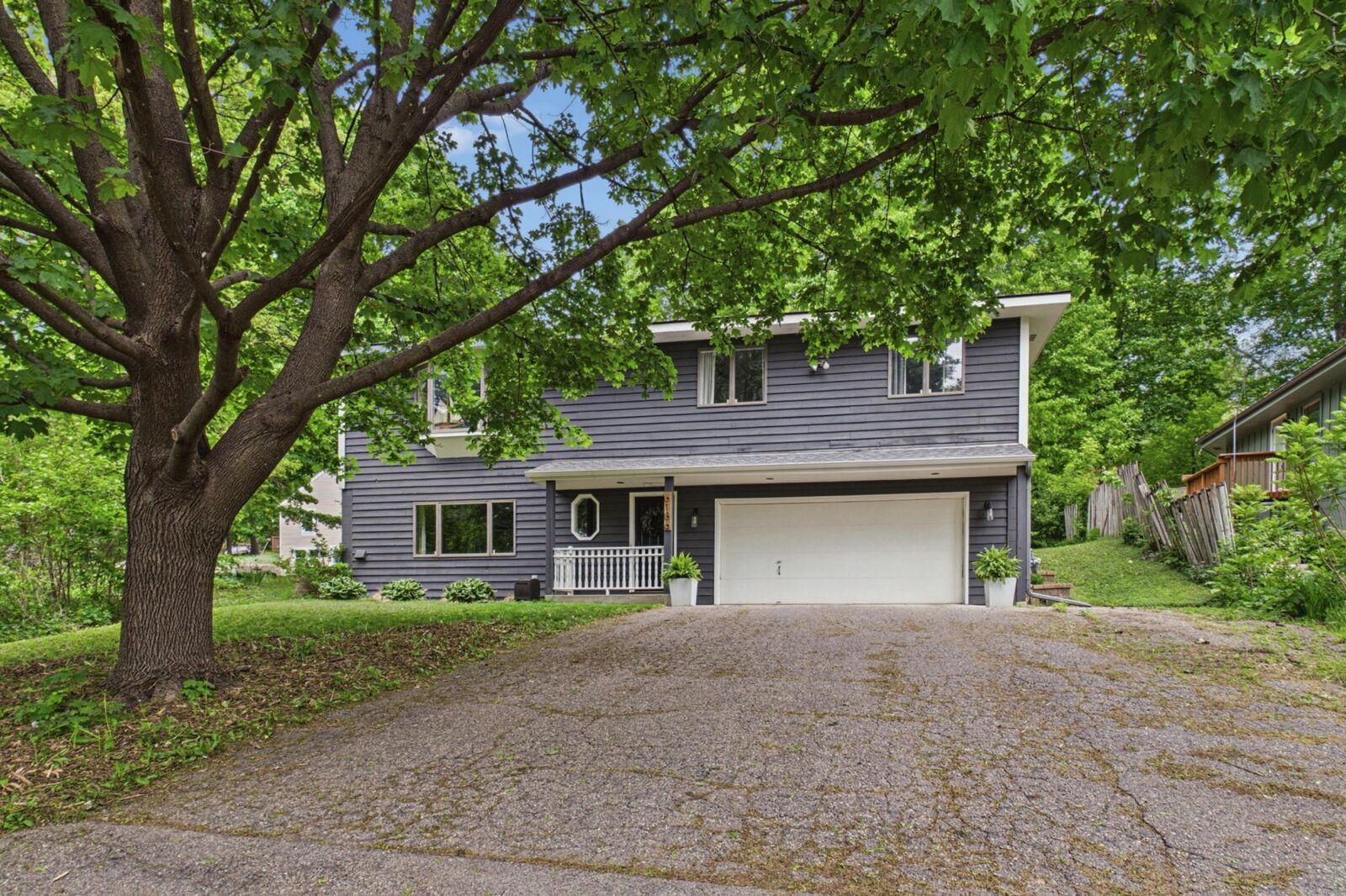 Property Photo: 6186 Ridgewood Road MN 55364