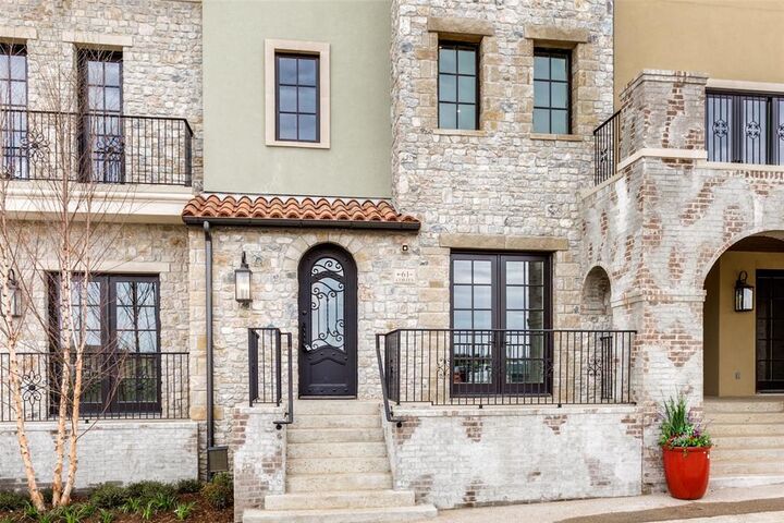 Property Photo: 61 Cortes Drive TX 76262