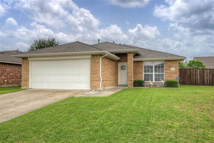 Property Photo:  231 Willow Creek Lane  TX 75160 