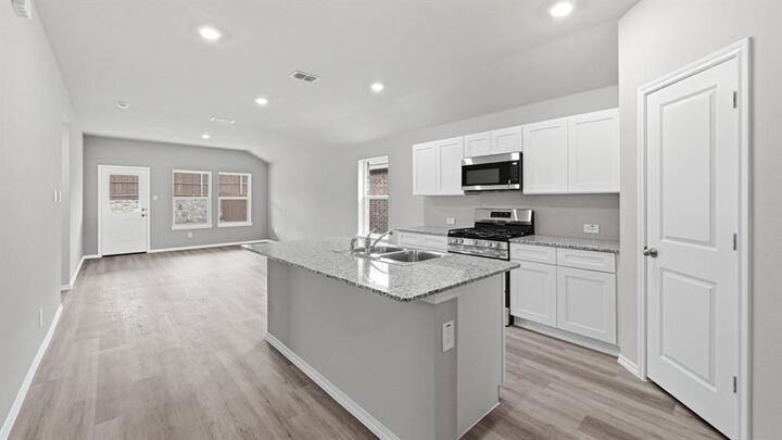 Property Photo:  1624 Tin Roof Road  TX 76249 